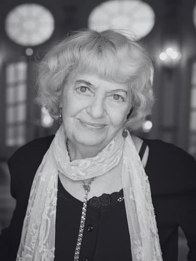 Szatmári Liza