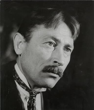 László Bánhidy