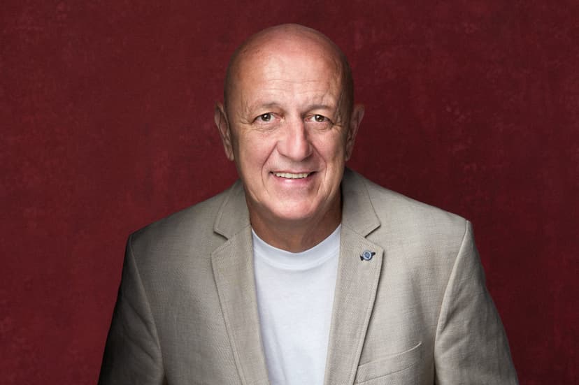 Méhes László